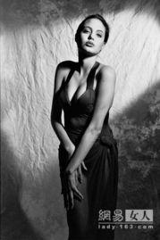 十六岁的洛丽塔,十六岁洛丽塔的迷离世界